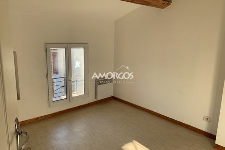 A LOUER T2 47 m2 ETAGE 3/3 sans ascenseur - Photo 2