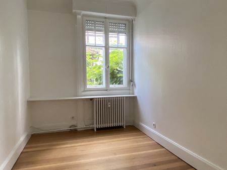 Appartement - 4 pièces - 104 m² - Strasbourg - Photo 2