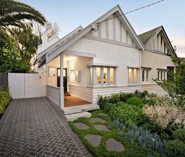 1 Dixon Street, Malvern VIC 3144 - House For Rent | Domain - Photo 6