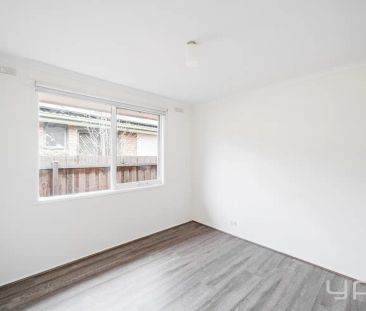 “5 SOMERSET CLOSE, WERRIBEE” - Photo 6