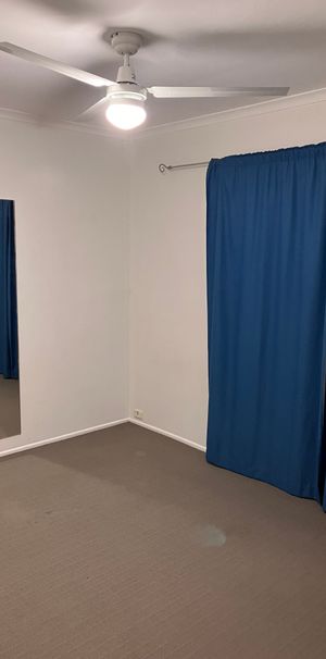 Alexandra Hills - Photo 1