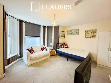 1 bedroom apartment to rent Durley Gardens, Bournemouth, Dorset, BH2 - Photo 2