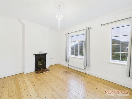 2 bedroom terraced house to rent - Photo 2