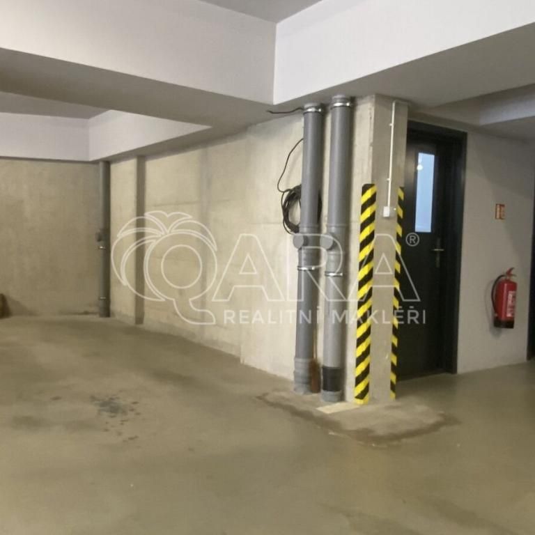 Pronájem bytu 2+kk 72 m2 - Fotografie 1
