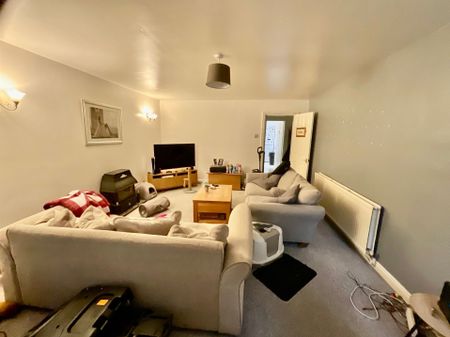 1 Paradise House Paradise, YO11 1RX, Scarborough - Photo 3