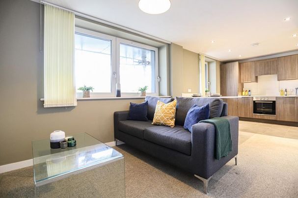 2 bedroom apartment to rent - Photo 1