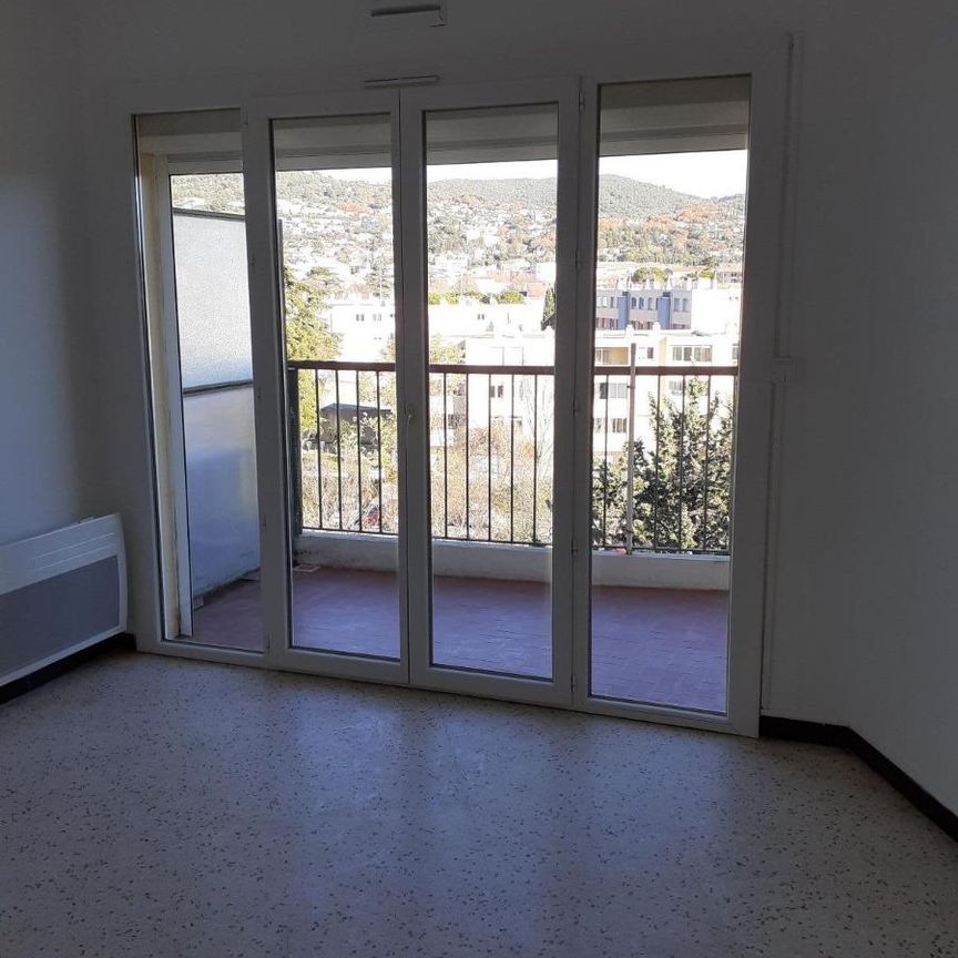 Location Appartement 2 pièces 44m² DRAGUIGNAN 83300 - Photo 1