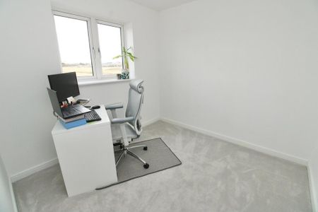 3 bedroom detached house to rent - Photo 4