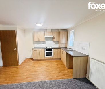 2 bed flat to rent in Flat 3, 19 Frances Road - Photo 6
