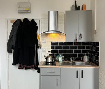 Studio Flat, London, N16 - Photo 6