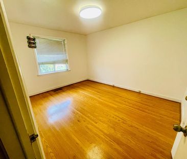 For Lease - 7 Placid Road, Toronto, Ontario - Photo 5