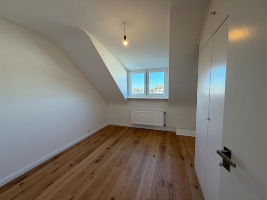 Stilvoll wohnen im Bismarckviertel Kernsanierte 3-Zimmerwohnung mit hochwertiger Ausstattung und EBK - Photo 1