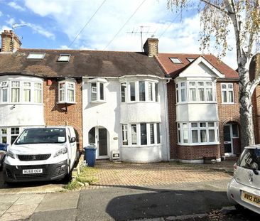 3 bedroom end of terrace house to rent - Photo 4