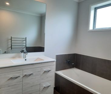 Great location! - Photo 4