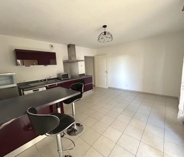 Location Appartement 2 pièces 40m² MALLEMORT 13370 - Photo 4