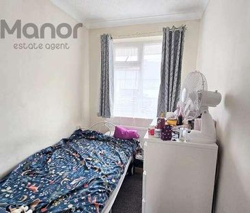Plantagenet Place, Broomfield Road, Chadwell Heath, RM6 - Photo 5