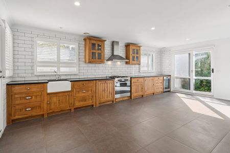 Family Abode In The Heart Of Balnarring - Photo 4