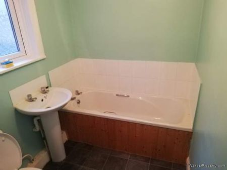 1 bedroom property to rent in Scarborough - Photo 4