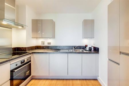 2 bedroom apartment to rent - Photo 4