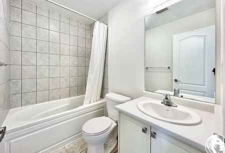 For Lease - 248 Kinsman Drive, Hamilton, Ontario - Photo 4