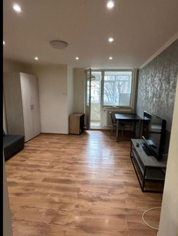 Garsonieră, Tătărași - Flora, etajul 1, mobilată și utilată - Fotografie 2