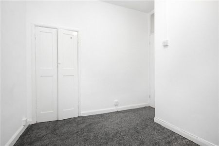 Northborough Road, London, SW16 4AY - Photo 2