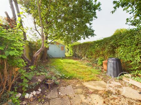 Firs Road, West Mersea, Colchester - Photo 4