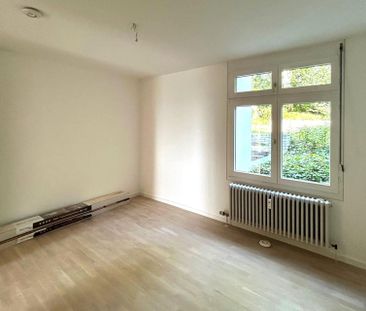 Renovierte 2,5-Zimmer-Wohnung mit Balkon - Photo 4