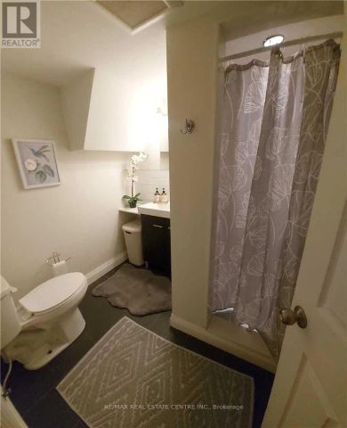 1086 FOURTH STREET - Photo 3