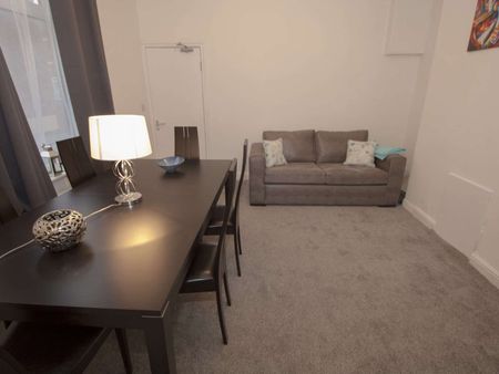 Jefferson Street Room 4 - Photo 2