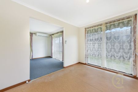 Spacious 2 Bedroom Unit - Photo 2