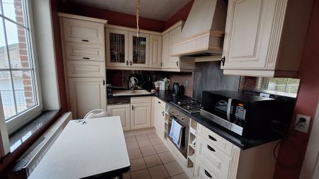 Alleenstaande woning met 3 kamers, ruime garage en veranda te Woesten. - Foto 4