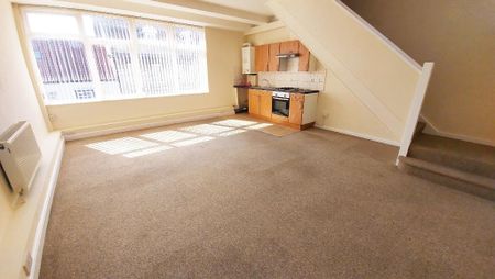 1 bedroom duplex to rent - Photo 2