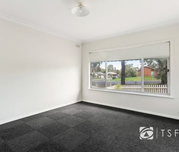 35 Green Street, 3556, California Gully Vic - Photo 6