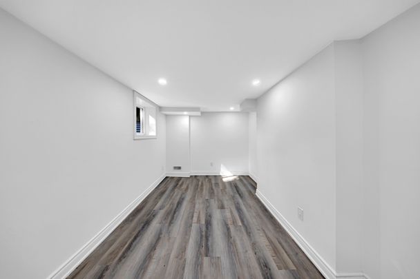 For Lease - 18 Windridge Drive Unit# Bsmnt, Markham, Ontario - Photo 1