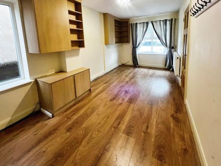 3 bedroom detached house to rent - Photo 5