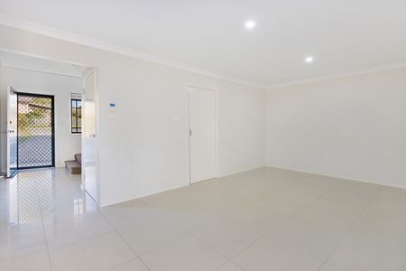 45B Hilltop Avenue, Blacktown NSW 2148 - House For Rent | Domain - Photo 2