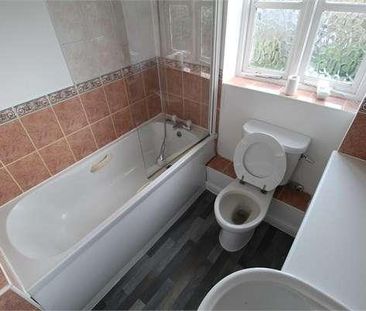 Byewaters, Croxley Green, Watford, WD18 - Photo 4