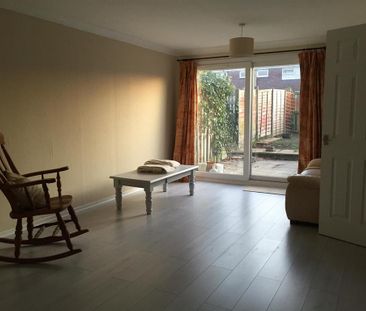 3 bedroom house to rent - Photo 3