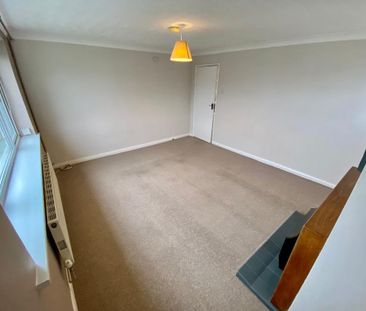 2 bedroom maisonette to rent - Photo 1
