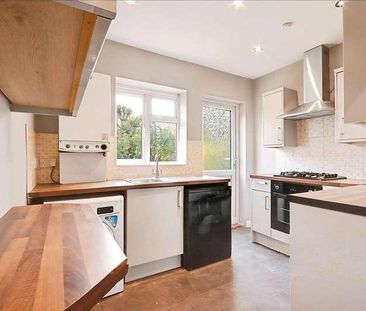 Otterburn Gardens, Isleworth, TW7 - Photo 4