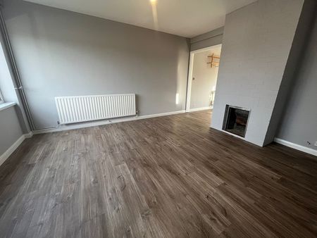 Broadmead, Killay, Swansea, SA2 - Photo 2