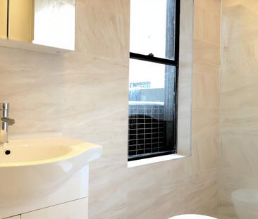 Renovated Three Bedrooms in Premium Location - Photo 2