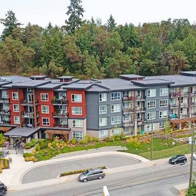 2/BD 2/BA, Luxury Vinyl Plank Flooring, In Nanaimo - Photo 1