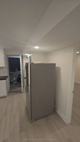 16 Meadowcrest Lane #Bsmt - Photo 4