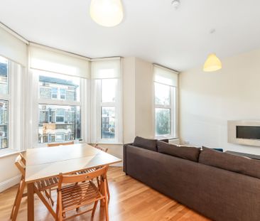 Sandmere Road, London, SW4 - Photo 1