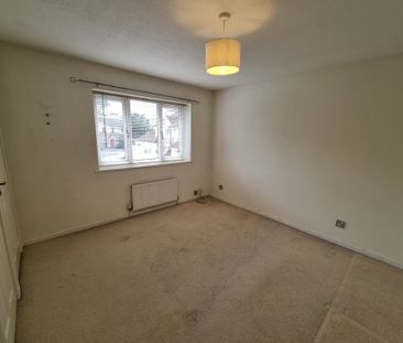 Fairlead Drive, Gosport - Photo 3