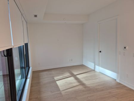 For Lease - 35 Parliament Street Unit# 202, Toronto, Ontario - Photo 2
