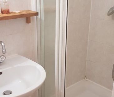 STUDIO A LOUER - IVRY SUR SEINE - 18 m - 650 € - Photo 4