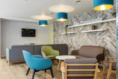 Deluxe Ensuite - Photo 2